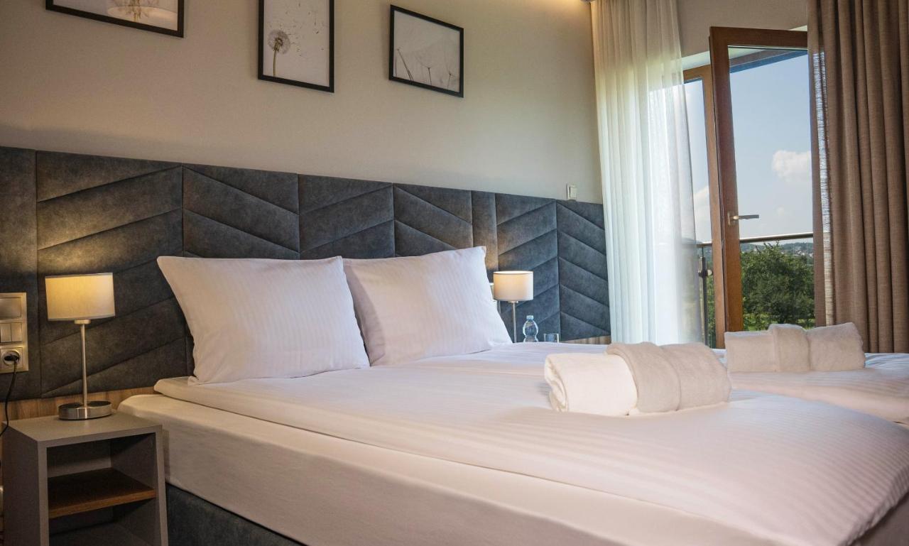 Villa & Gospoda Krakowska Kobiernice 외부 사진