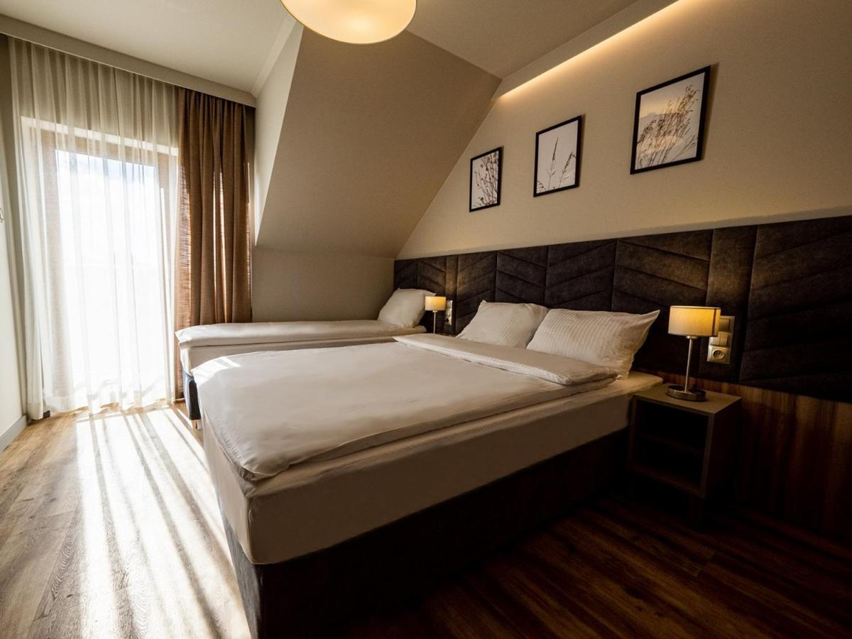 Villa & Gospoda Krakowska Kobiernice 외부 사진