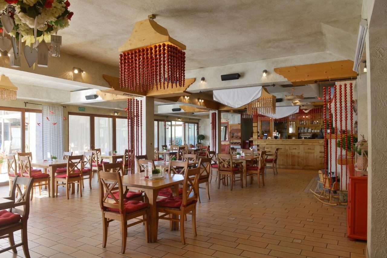 Villa & Gospoda Krakowska Kobiernice 외부 사진