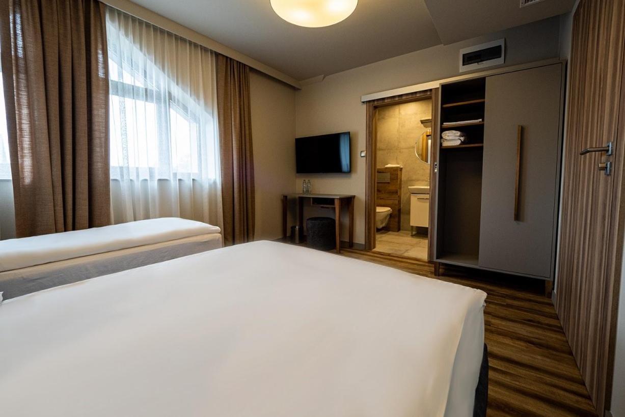 Villa & Gospoda Krakowska Kobiernice 외부 사진