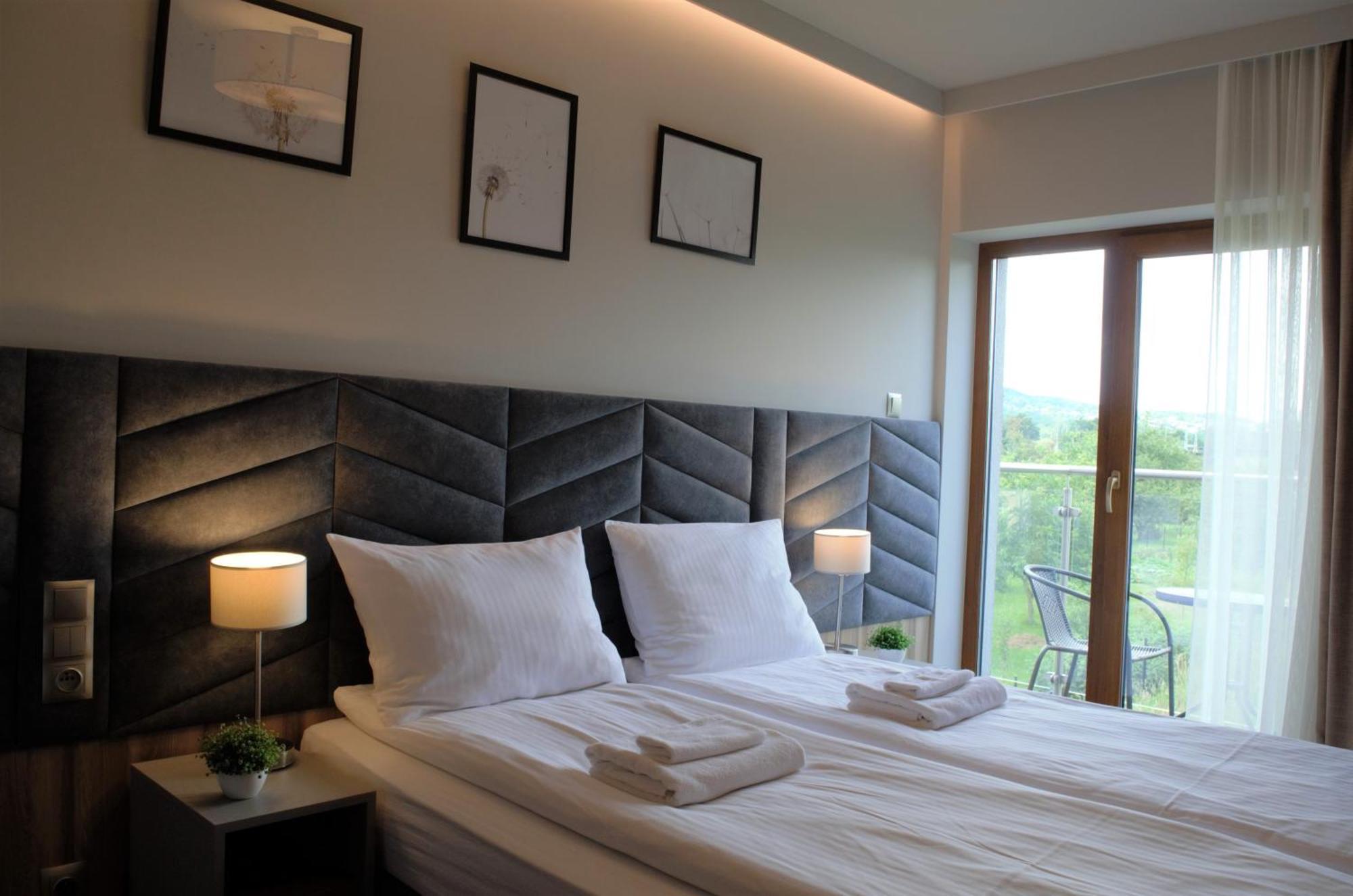 Villa & Gospoda Krakowska Kobiernice 외부 사진